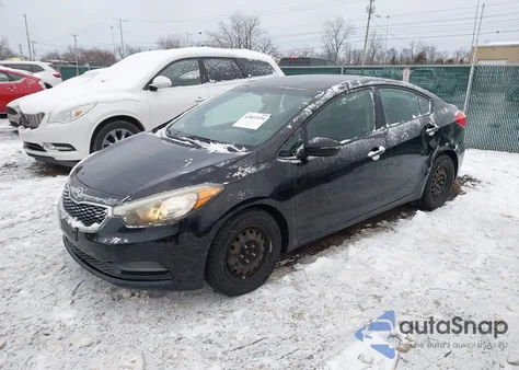 2015 Kia Forte Lx z USA, uszkodzony, nr VIN KNAFX4A63F5391377